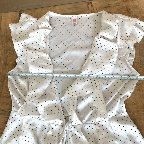 Victoria’s Secret Dream Angels Ruffle Robe Kimono Size Medium - Picture 6 of 11